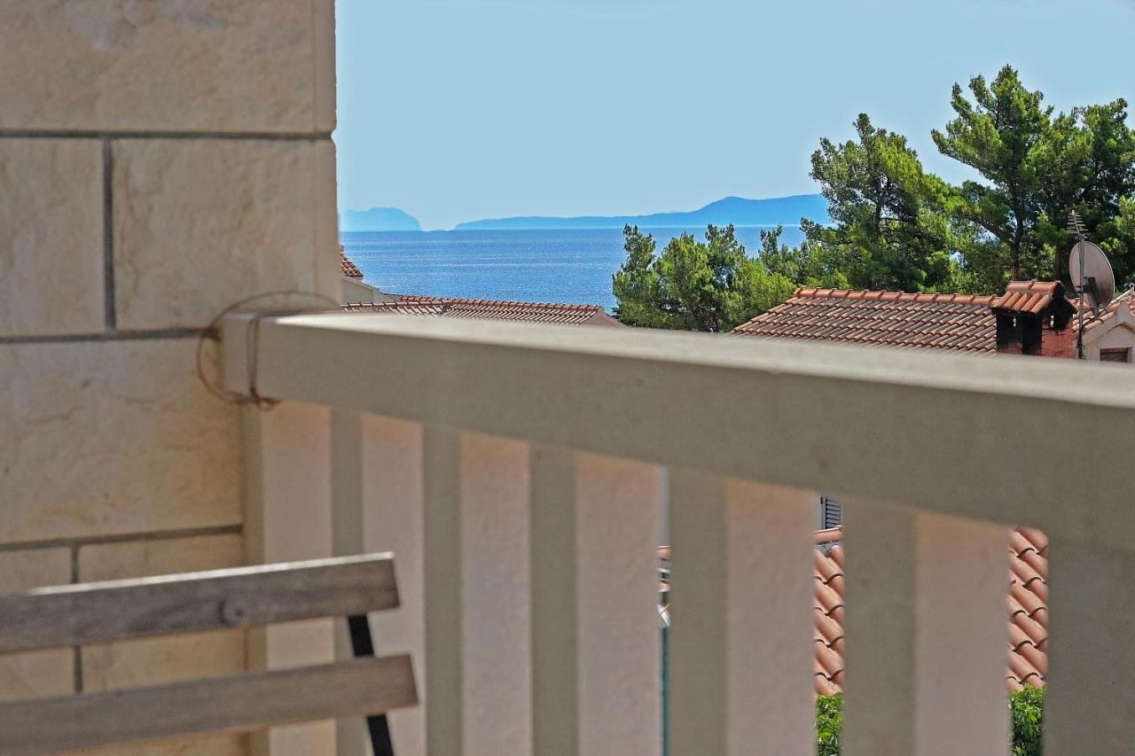 Guest House Marija Bol Exterior photo