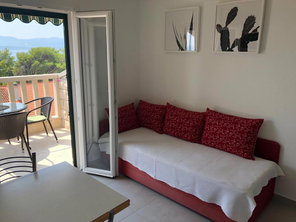 Guest House Marija Bol Exterior photo