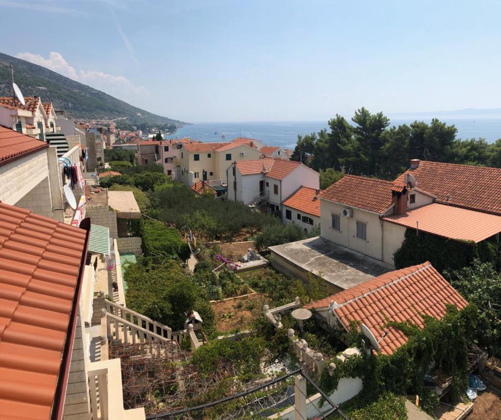Guest House Marija Bol Exterior photo